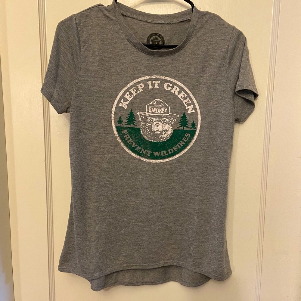 Grey Medium Size Graphic Tee Keep It Green